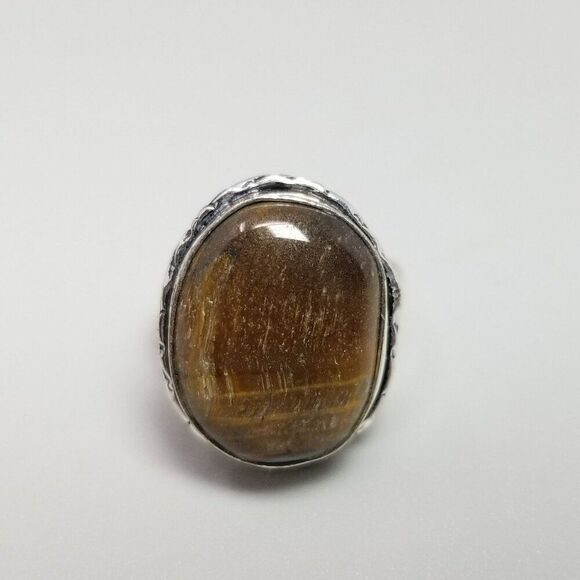 Vintage Tigers Eye Ring, Oval Shape Cabochon Silver Tone Bezel Set, Size 7 Band - Picture 5 of 7